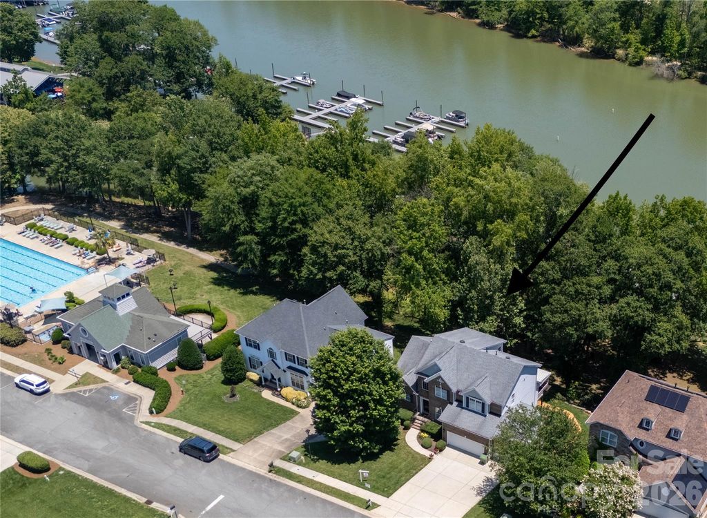 152 Lighthouse Road, Mount Holly, NC 28120