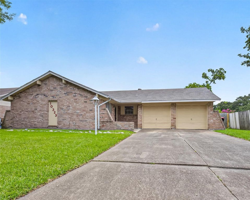 10323 Sweetbrook Drive, Houston, TX 77038