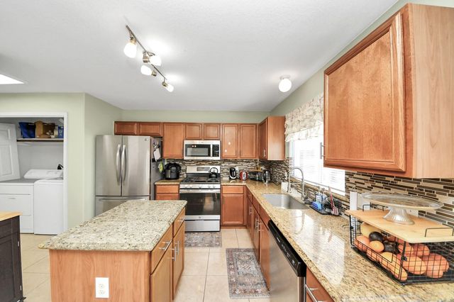 5007 Lamppost Hill Court, Katy, TX 77449