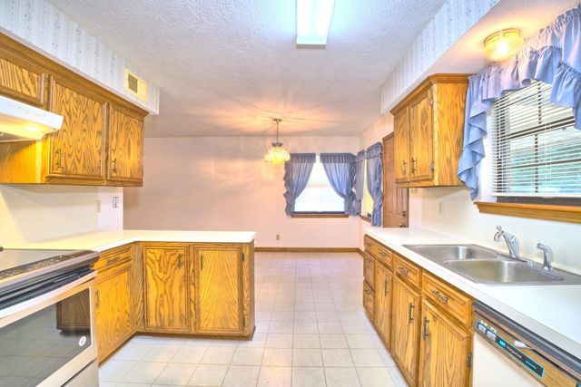 1000 Crestline Lane, Jasper, TX 75951