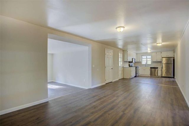 201 Oglesby Bridge Road, Conyers, GA 30094