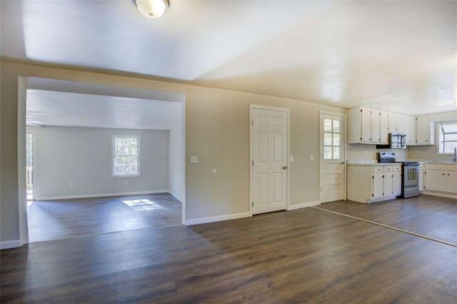 201 Oglesby Bridge Road, Conyers, GA 30094