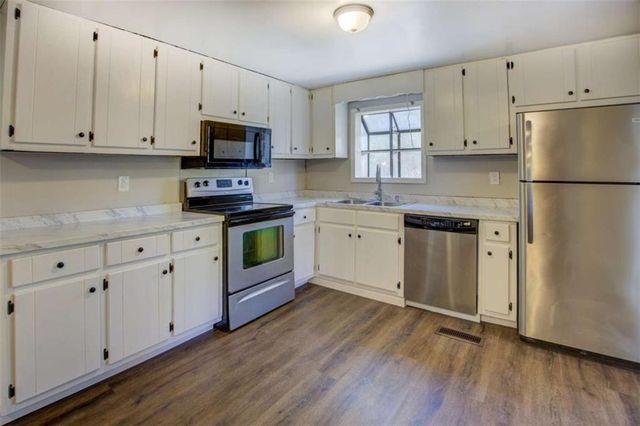 201 Oglesby Bridge Road, Conyers, GA 30094