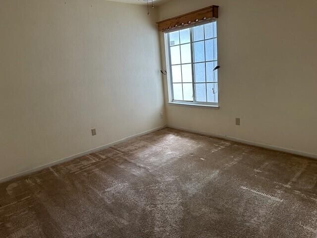 315 S Citrus Court, Visalia, CA 93292