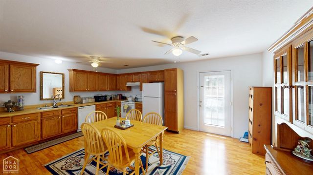 1110 Roberts Drive, Paragould, AR 72450