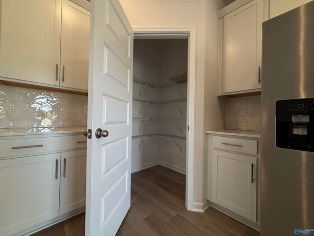 261 Avebury Road, Meridianville, AL 35759