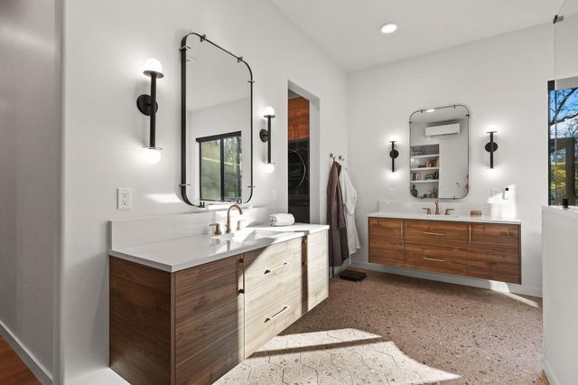 8202 Maynard Road, Palo Cedro, CA 96073