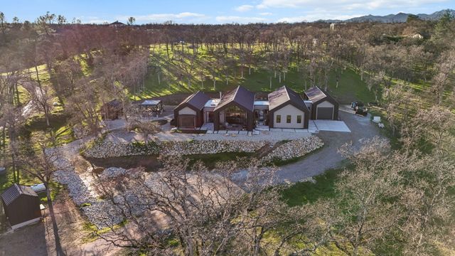 8202 Maynard Road, Palo Cedro, CA 96073