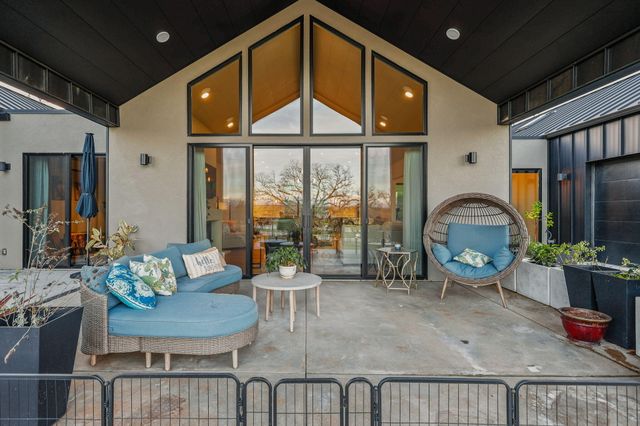 8202 Maynard Road, Palo Cedro, CA 96073