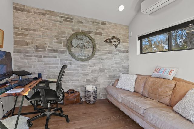 8202 Maynard Road, Palo Cedro, CA 96073