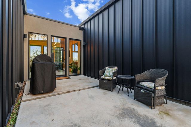 8202 Maynard Road, Palo Cedro, CA 96073