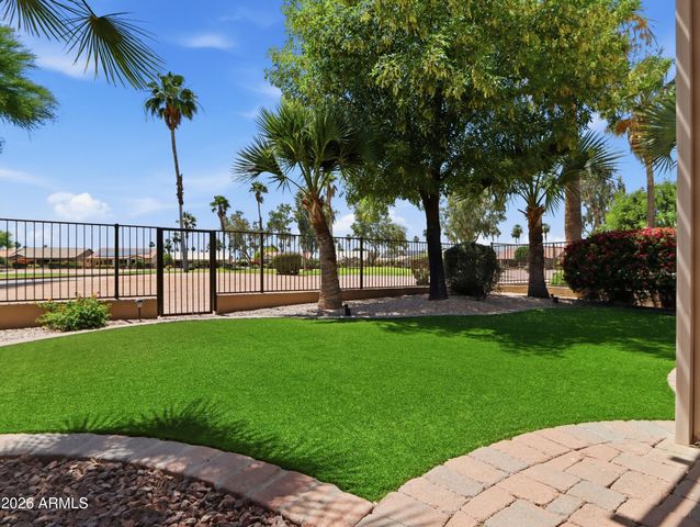 15867 W AVALON Drive, Goodyear, AZ 85395