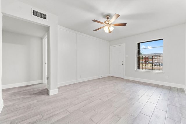 9026 Kempwood Drive, Houston, TX 77080