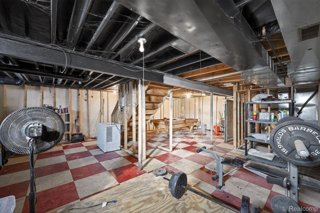 15333 Brookside Drive, Van Buren Charter Township, MI 48111