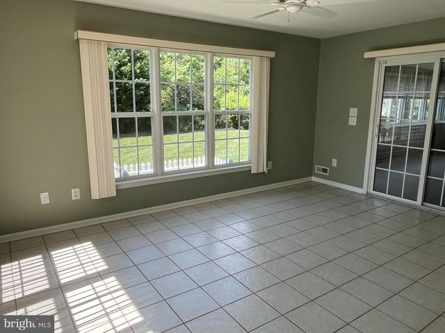 29 CARRIAGE STOP DR, Berlin, NJ 08009