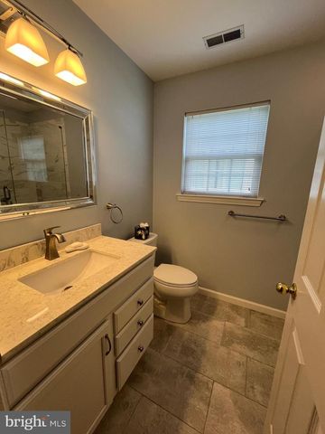 29 CARRIAGE STOP DR, Berlin, NJ 08009