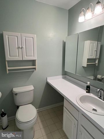 29 CARRIAGE STOP DR, Berlin, NJ 08009