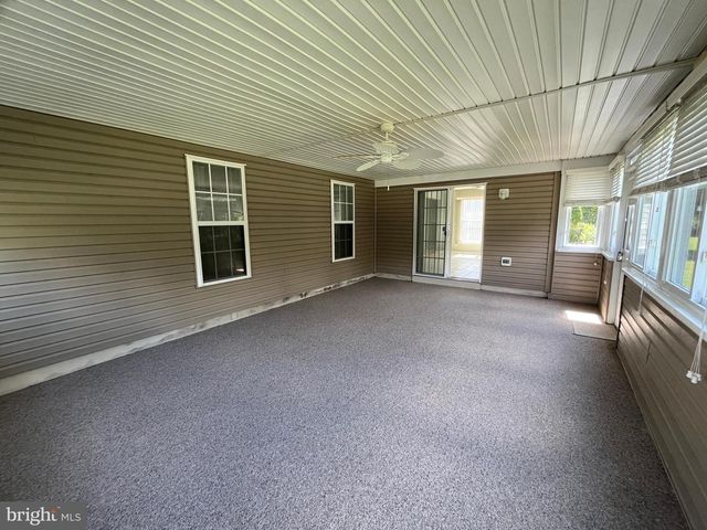 29 CARRIAGE STOP DR, Berlin, NJ 08009