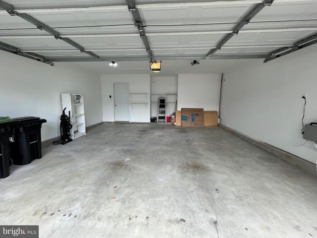 29 CARRIAGE STOP DR, Berlin, NJ 08009