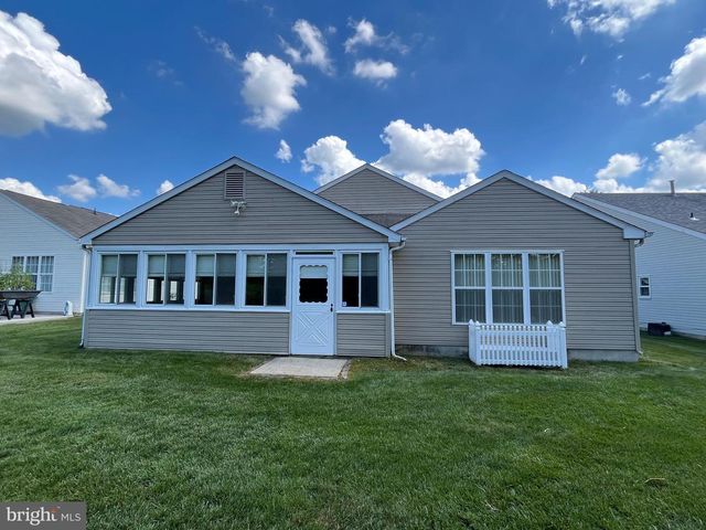 29 CARRIAGE STOP DR, Berlin, NJ 08009