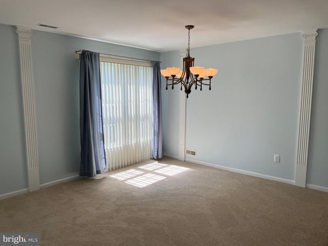 29 CARRIAGE STOP DR, Berlin, NJ 08009