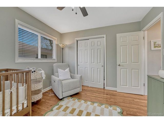 4252 S Logan St, Englewood, CO 80113