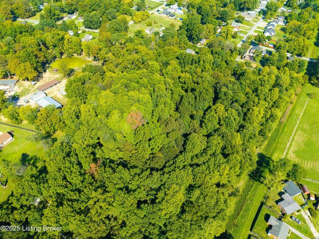 7393 Maurer Ln, Louisville, KY 40258