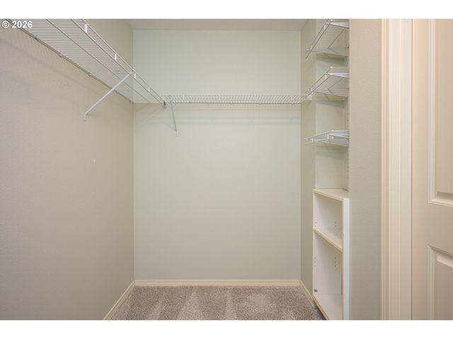 15565 BACHELOR Ave, Sandy, OR 97055