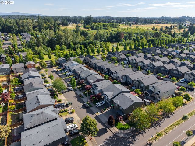 15565 BACHELOR Ave, Sandy, OR 97055