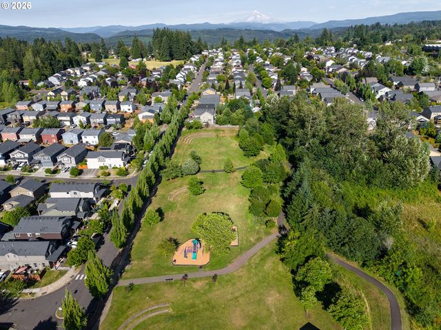 15565 BACHELOR Ave, Sandy, OR 97055