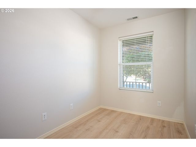 15565 BACHELOR Ave, Sandy, OR 97055