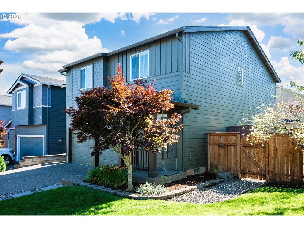 15565 BACHELOR Ave, Sandy, OR 97055