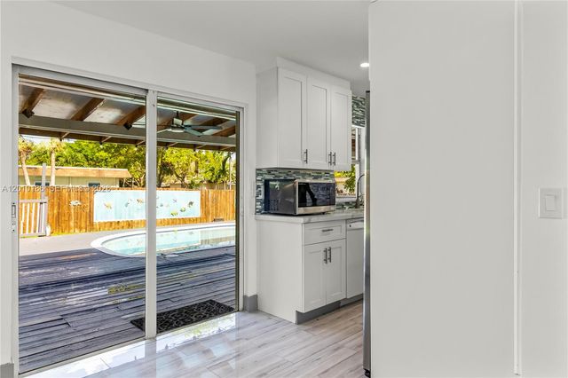 7913 NW 72nd Ave 0, Tamarac, FL 33321