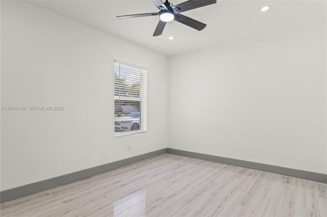 7913 NW 72nd Ave 0, Tamarac, FL 33321