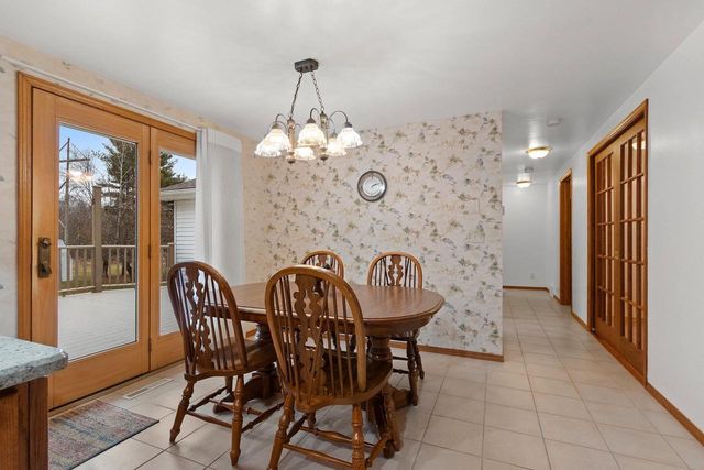 1420 GENEVA ROAD, De Pere, WI 54115