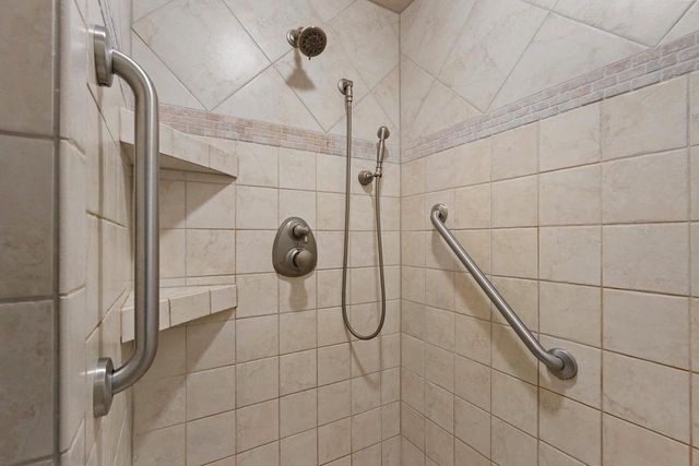 1420 GENEVA ROAD, De Pere, WI 54115