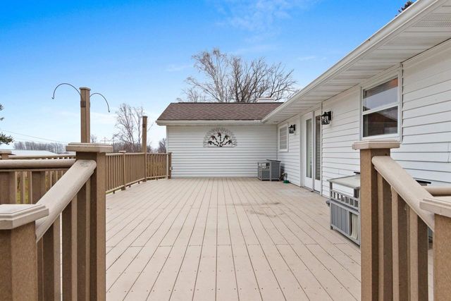 1420 GENEVA ROAD, De Pere, WI 54115