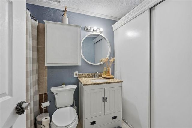1617 METROPOLITAN Avenue, Kansas City, KS 66103