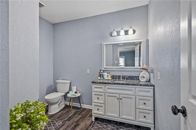 1617 METROPOLITAN Avenue, Kansas City, KS 66103