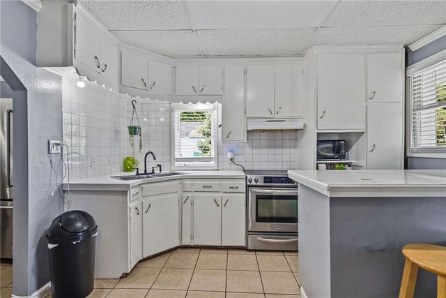 1617 METROPOLITAN Avenue, Kansas City, KS 66103