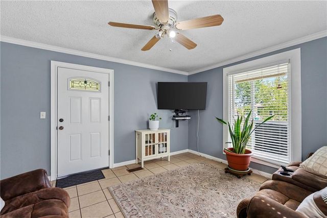 1617 METROPOLITAN Avenue, Kansas City, KS 66103