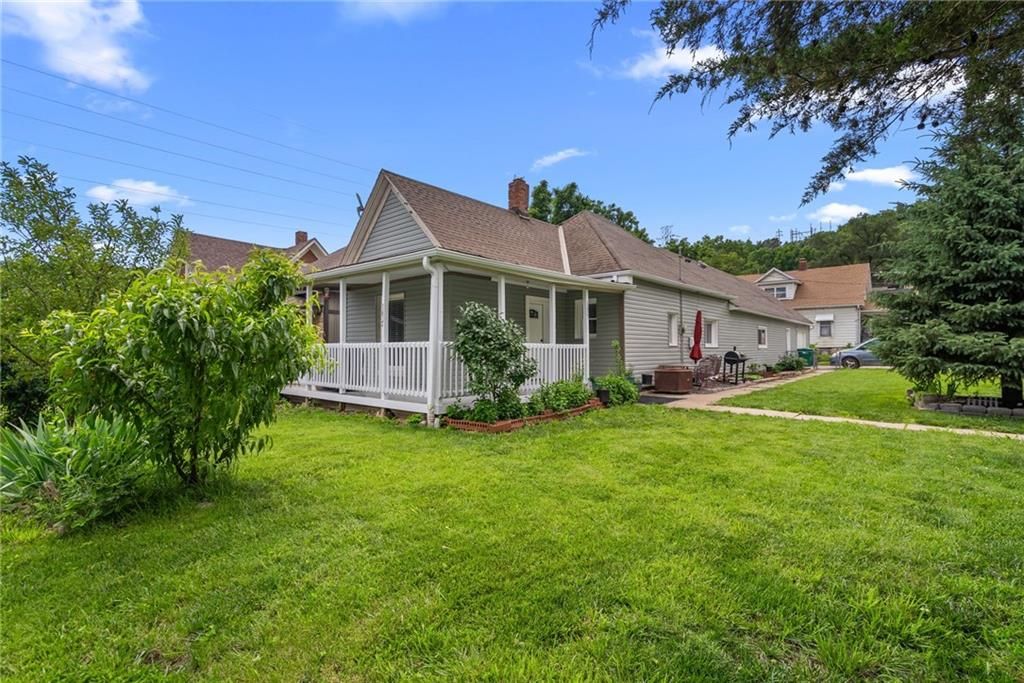 1617 METROPOLITAN Avenue, Kansas City, KS 66103
