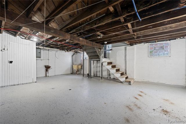 13111 Manor Street, Detroit, MI 48238