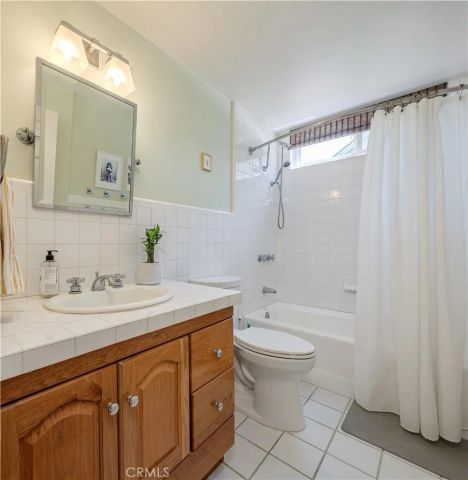 5511 Wendy Circle, Huntington Beach, CA 92649