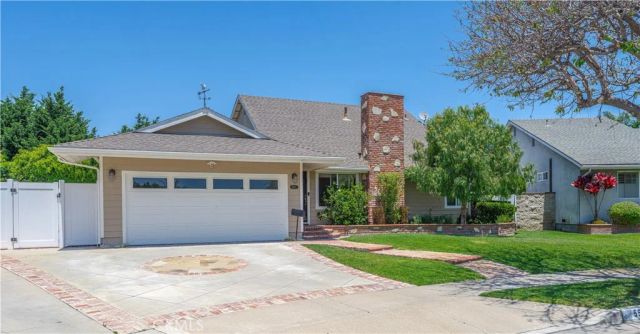 5511 Wendy Circle, Huntington Beach, CA 92649