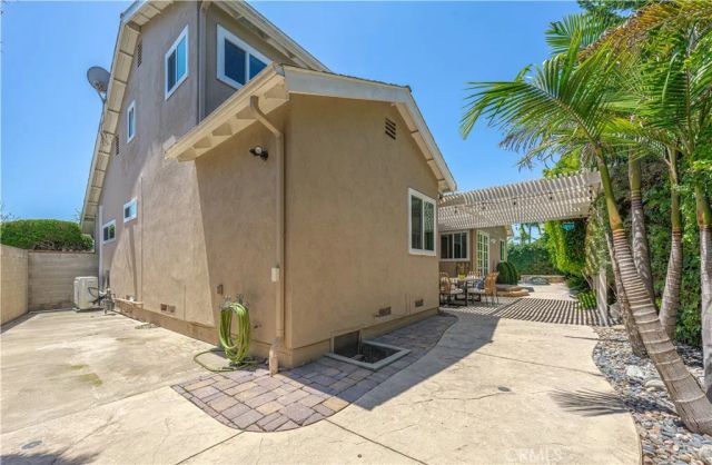 5511 Wendy Circle, Huntington Beach, CA 92649