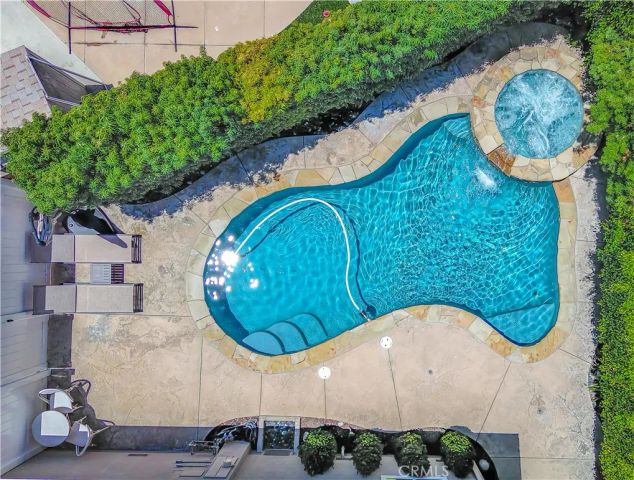 5511 Wendy Circle, Huntington Beach, CA 92649