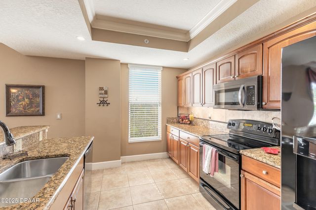 2403 S Atlantic Ave Apt 201, Daytona Beach, FL 32118