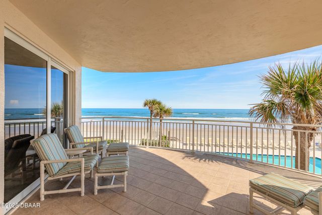 2403 S Atlantic Ave Apt 201, Daytona Beach, FL 32118