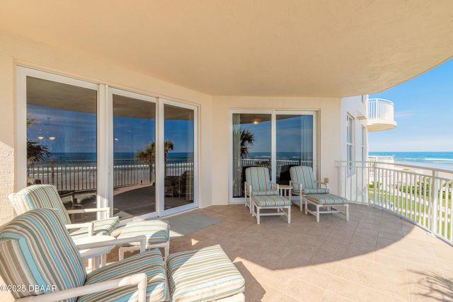 2403 S Atlantic Ave Apt 201, Daytona Beach, FL 32118